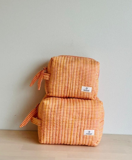 Cotton Castle - Käsintehty toilettilaukku Oranssi L koko